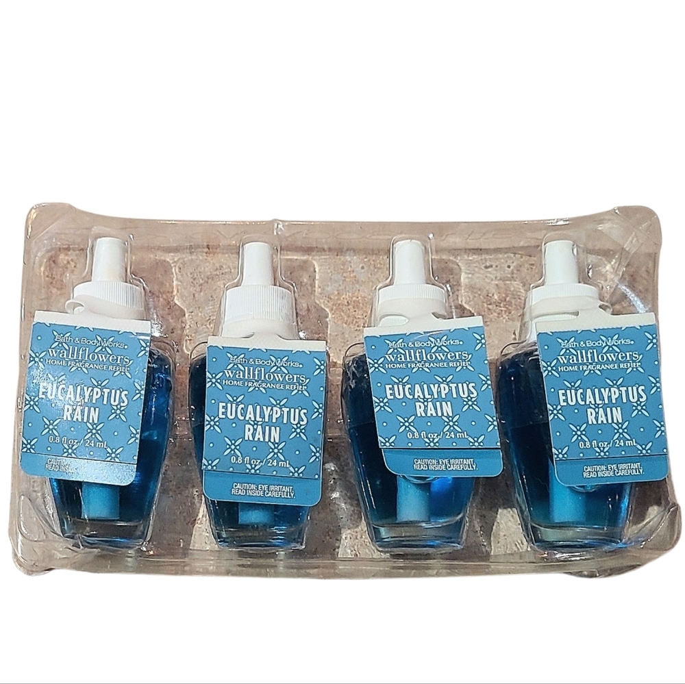 EUCALYPTUS RAIN 4-PIECE WALLFLOWER FRAGRANCE REFILLS BY BATH & BODY WORKS
